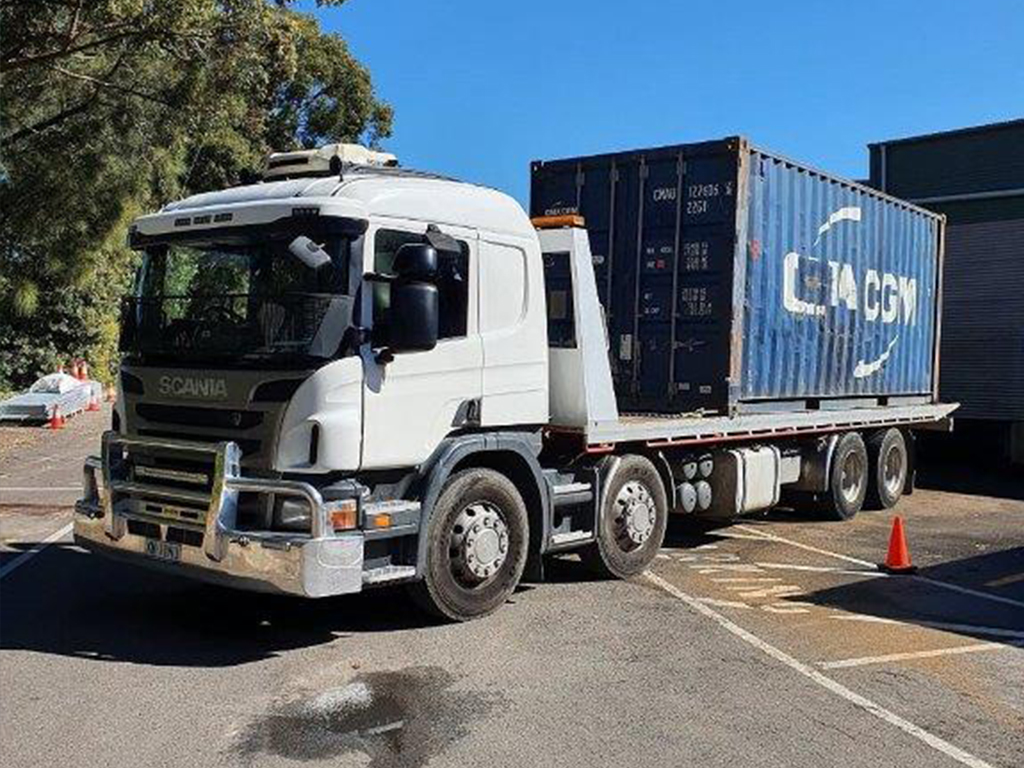 Tilt Tray Services - Sydney Wide - Western Sydney, Sutherland Shire, Eastern Suburbs, Northern Beaches, North Sydney, South Coast, Blue Mountains, Central Coast - Active Tilt Logistics